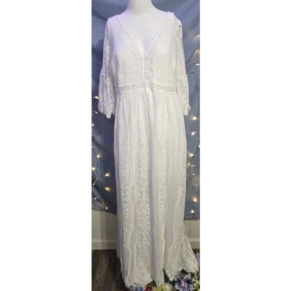 Dresses & Skirts - Pinup Fashion Women's Floral Lace Wedding Dress,3/4 Sleeve, Sz 14, Boho NWT